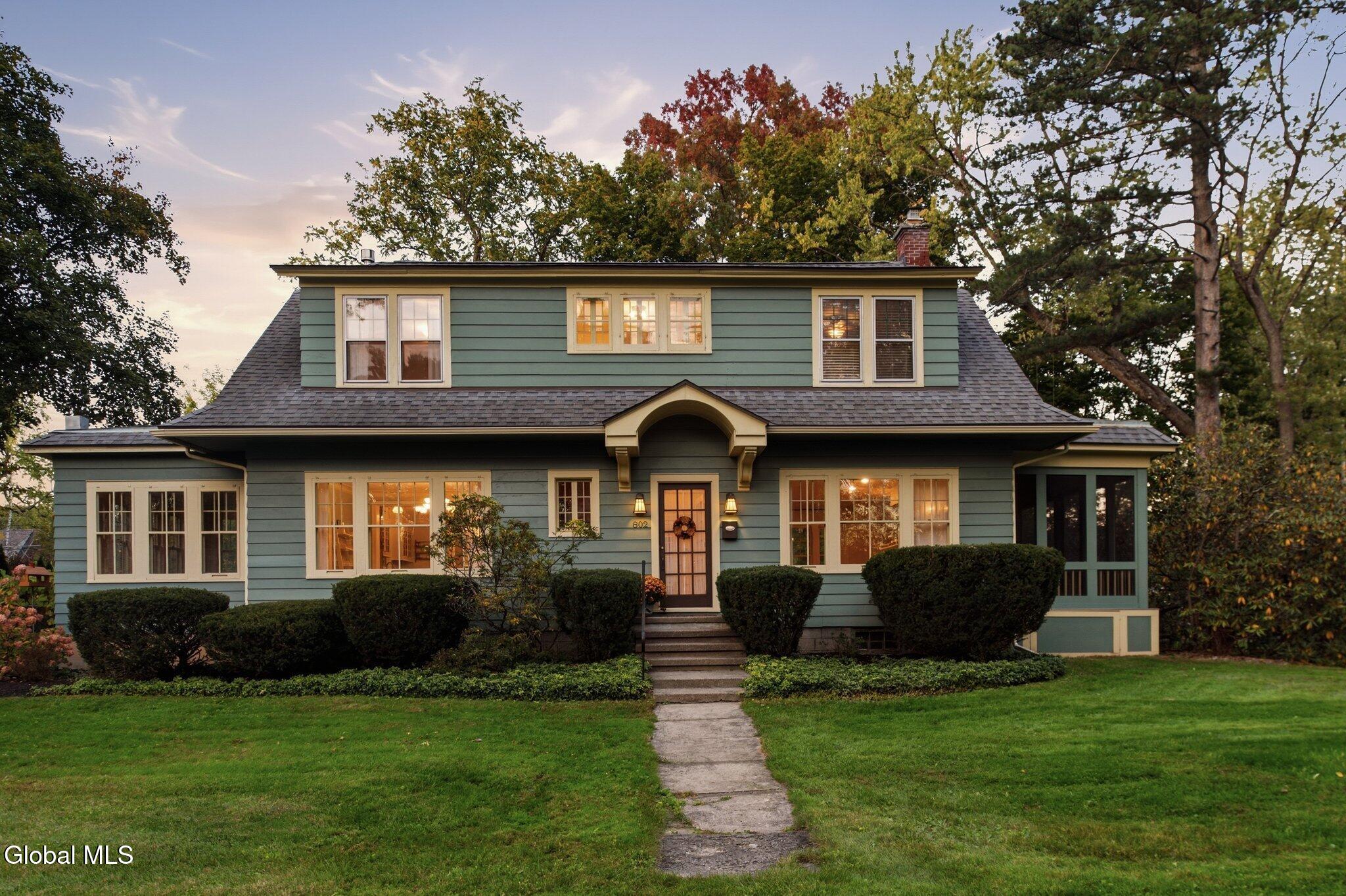 802 Charles Street Schenectady NY 12302