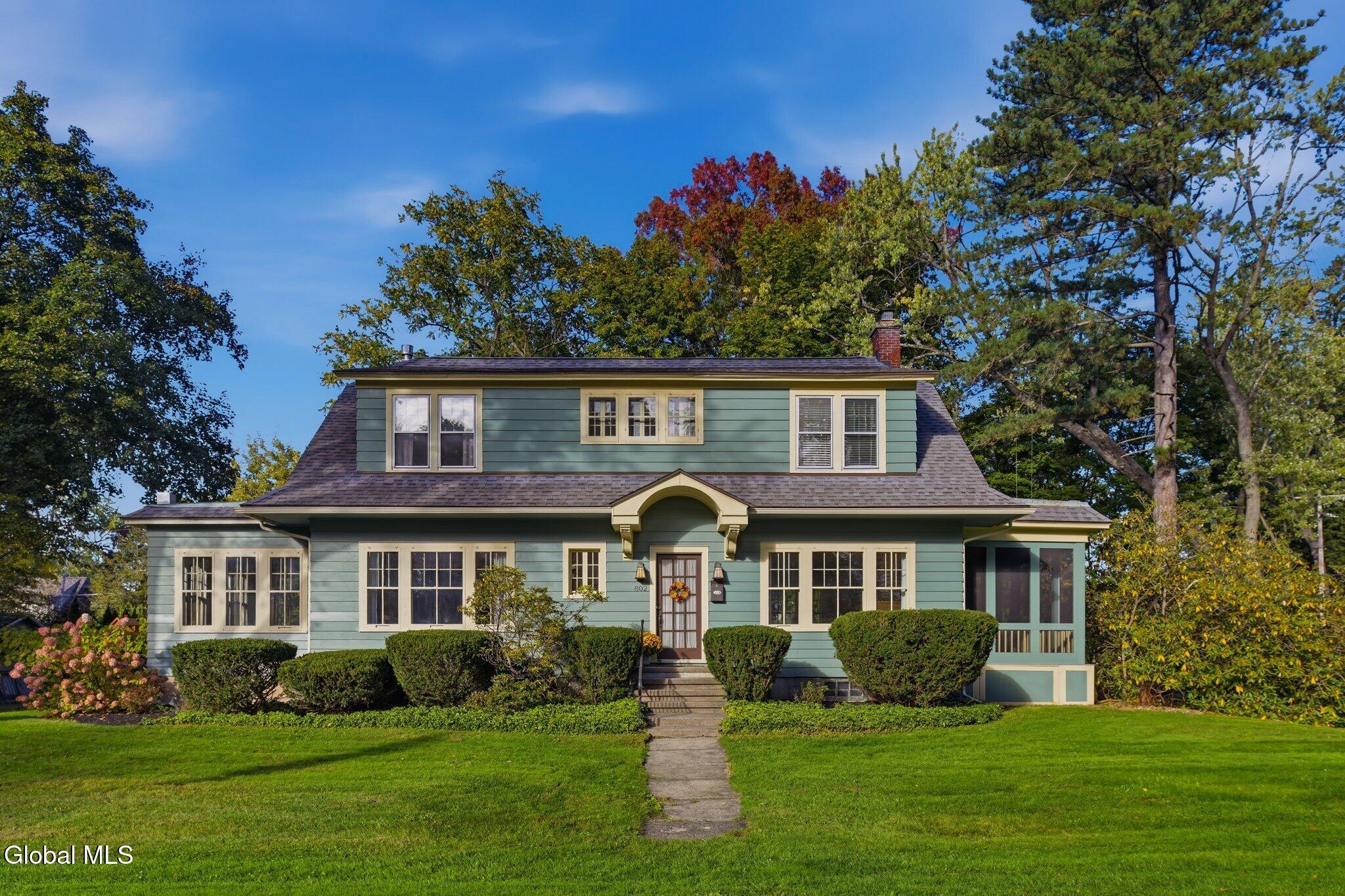 802 Charles Street Schenectady NY 12302