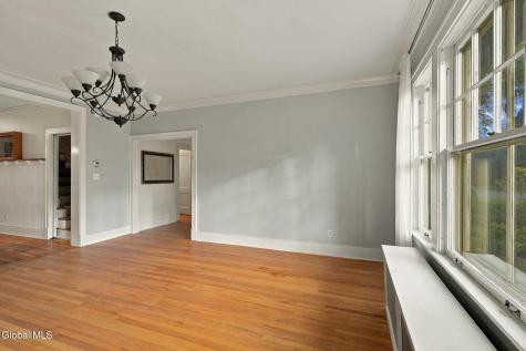 802 Charles Street Schenectady NY 12302
