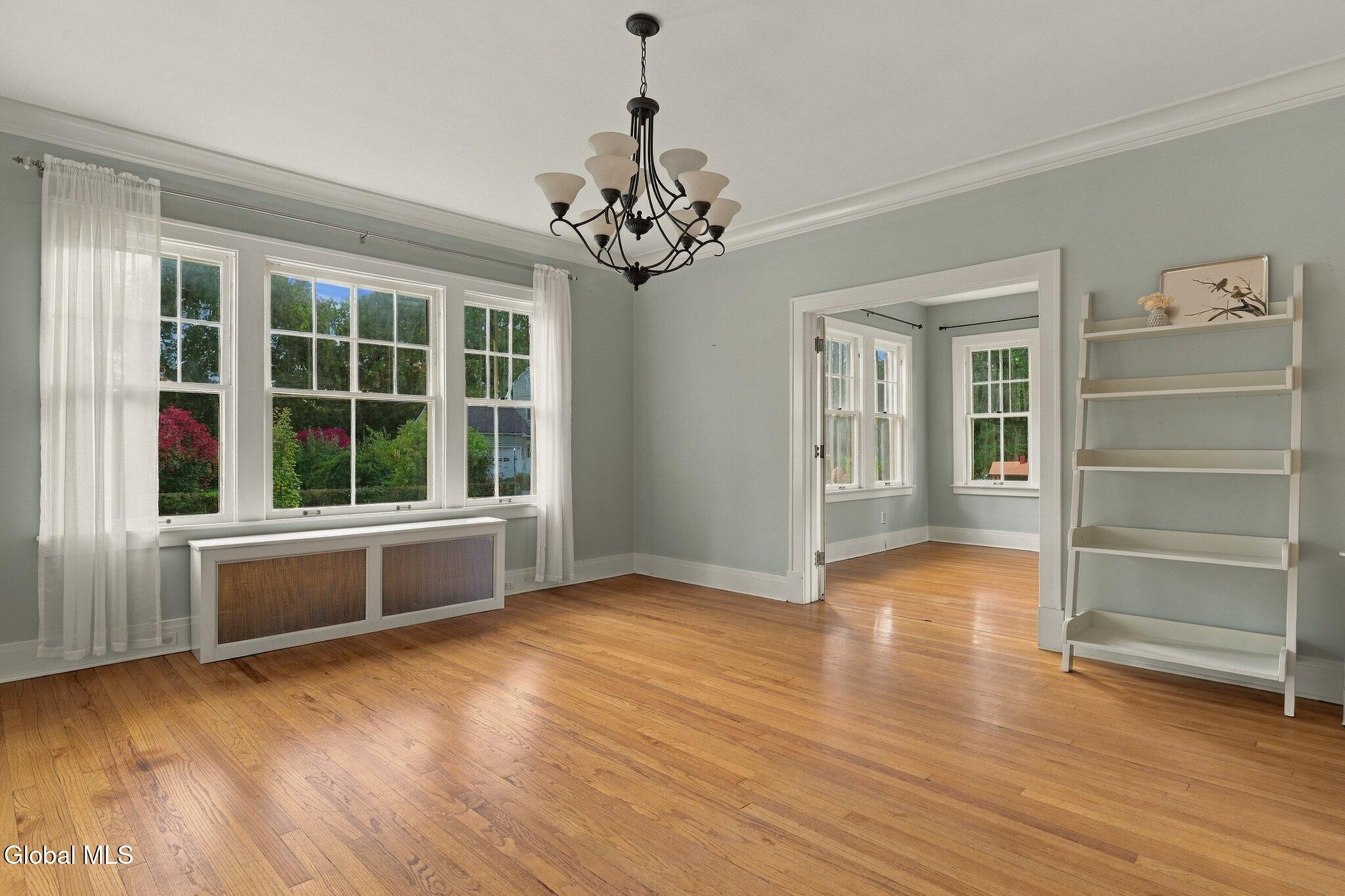 802 Charles Street Schenectady NY 12302