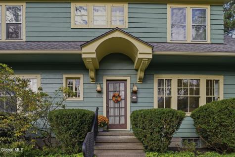 802 Charles Street Schenectady NY 12302