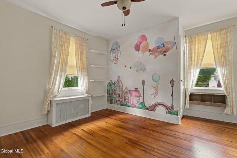 802 Charles Street Schenectady NY 12302