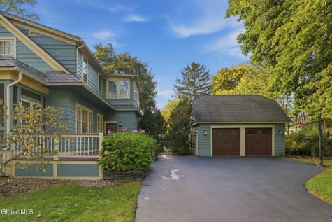 802 Charles Street Schenectady NY 12302