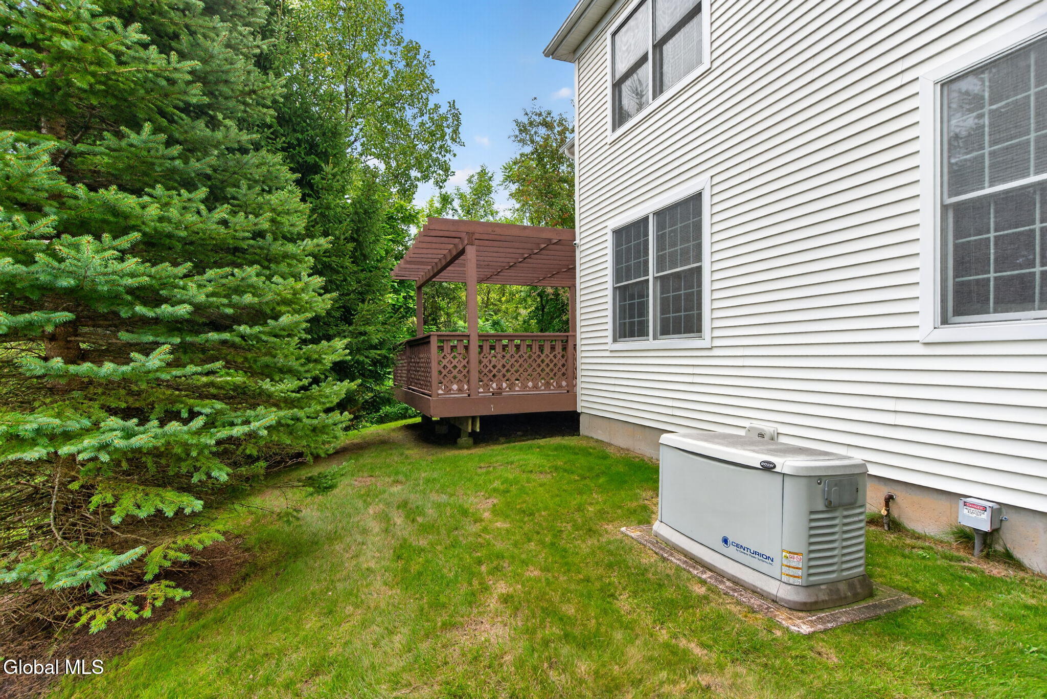 11 Whitman Common Slingerlands NY 12159