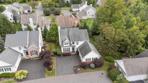 11 Whitman Common Slingerlands NY 12159