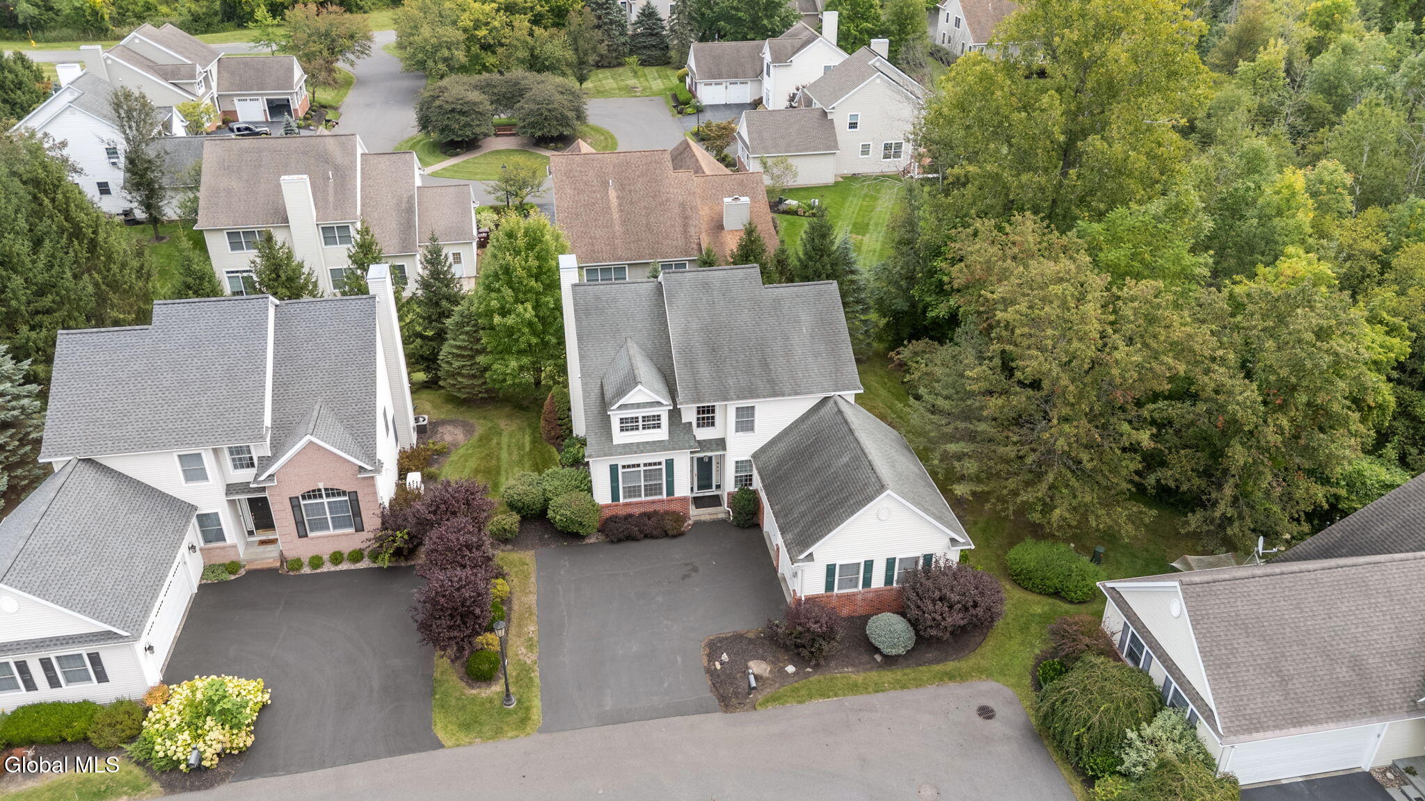 11 Whitman Common Slingerlands NY 12159