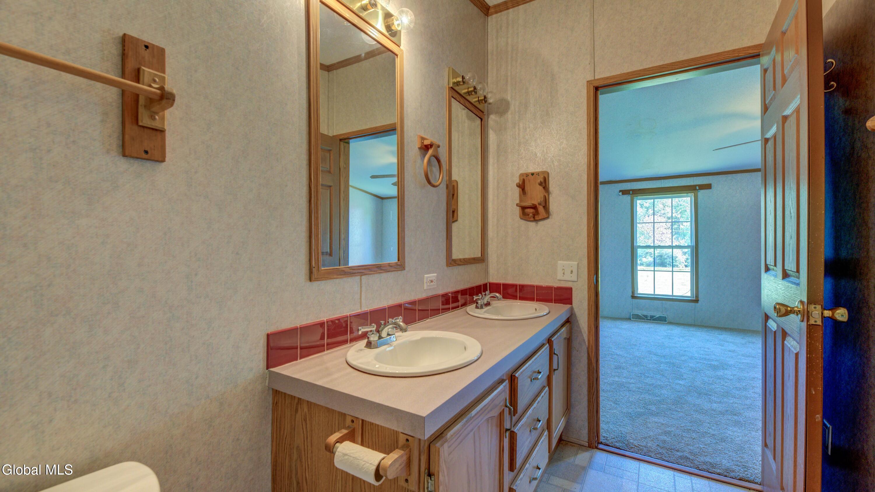 327-333 State Route 29a Gloversville NY 12078