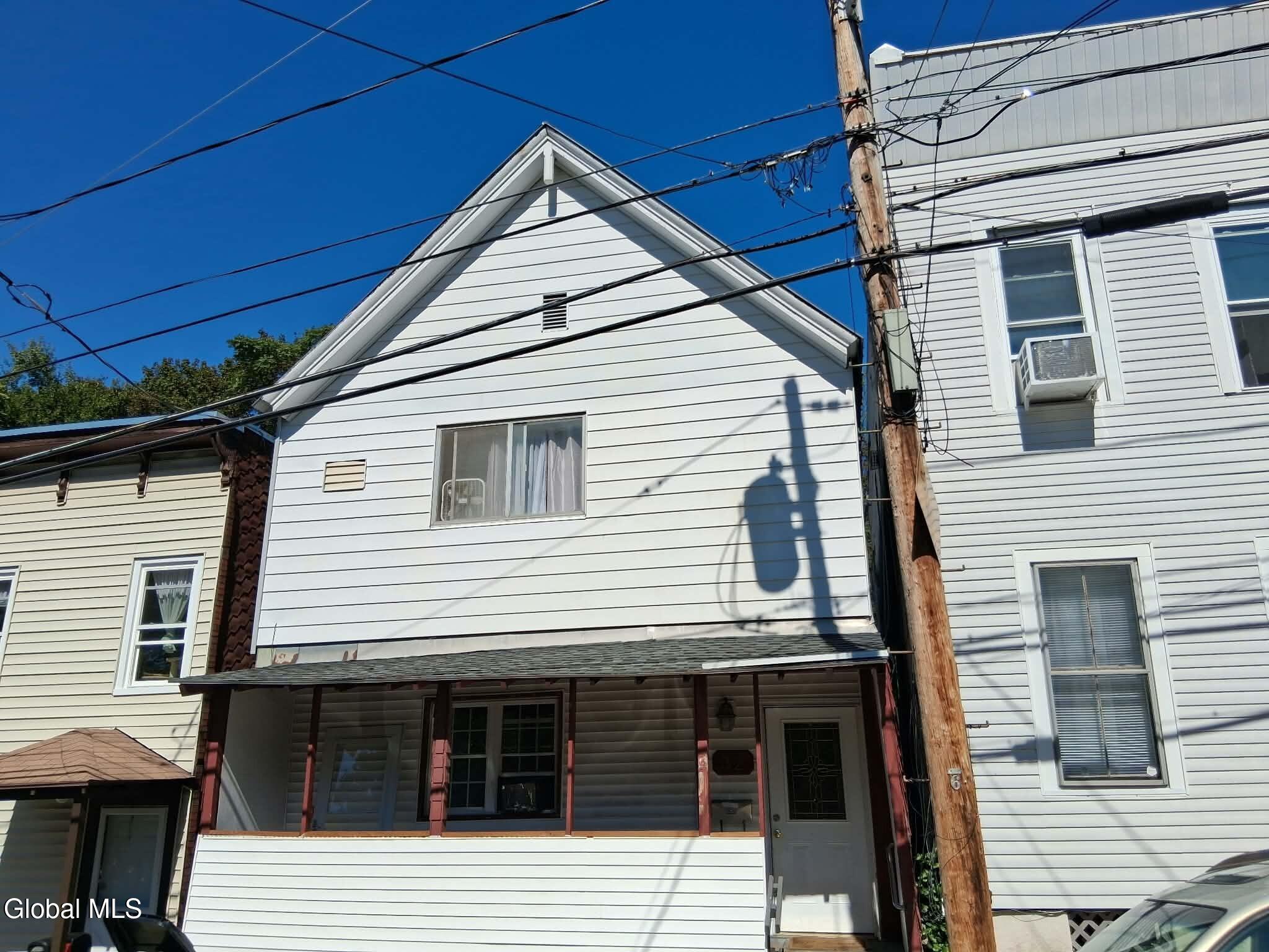32 Lincoln Avenue Troy NY 12180