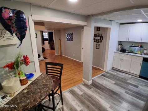 32 Lincoln Avenue Troy NY 12180