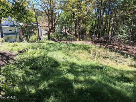 32 Lincoln Avenue Troy NY 12180