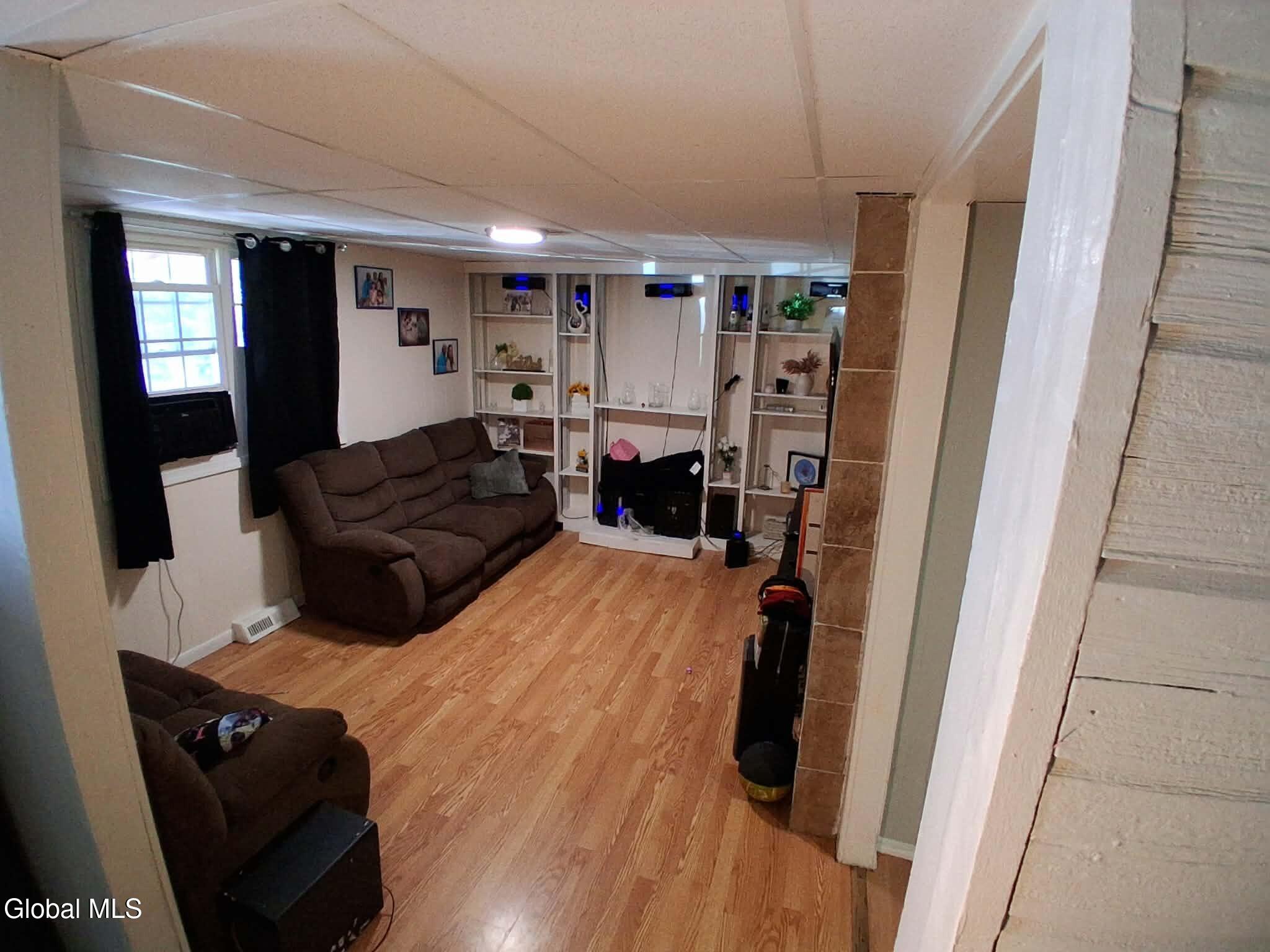 32 Lincoln Avenue Troy NY 12180