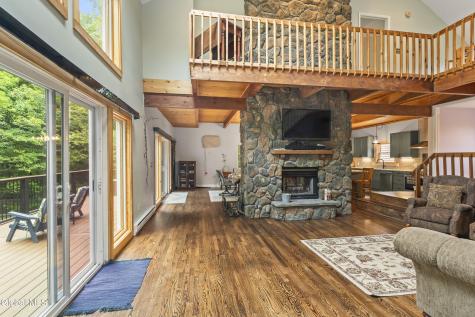 28 Juniper Lane Athens NY 12015