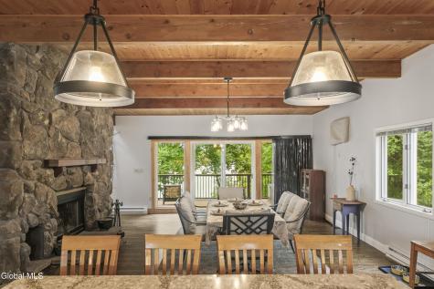 28 Juniper Lane Athens NY 12015