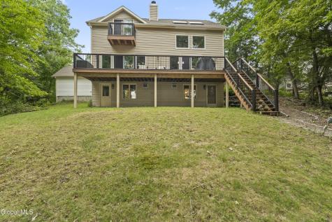 28 Juniper Lane Athens NY 12015