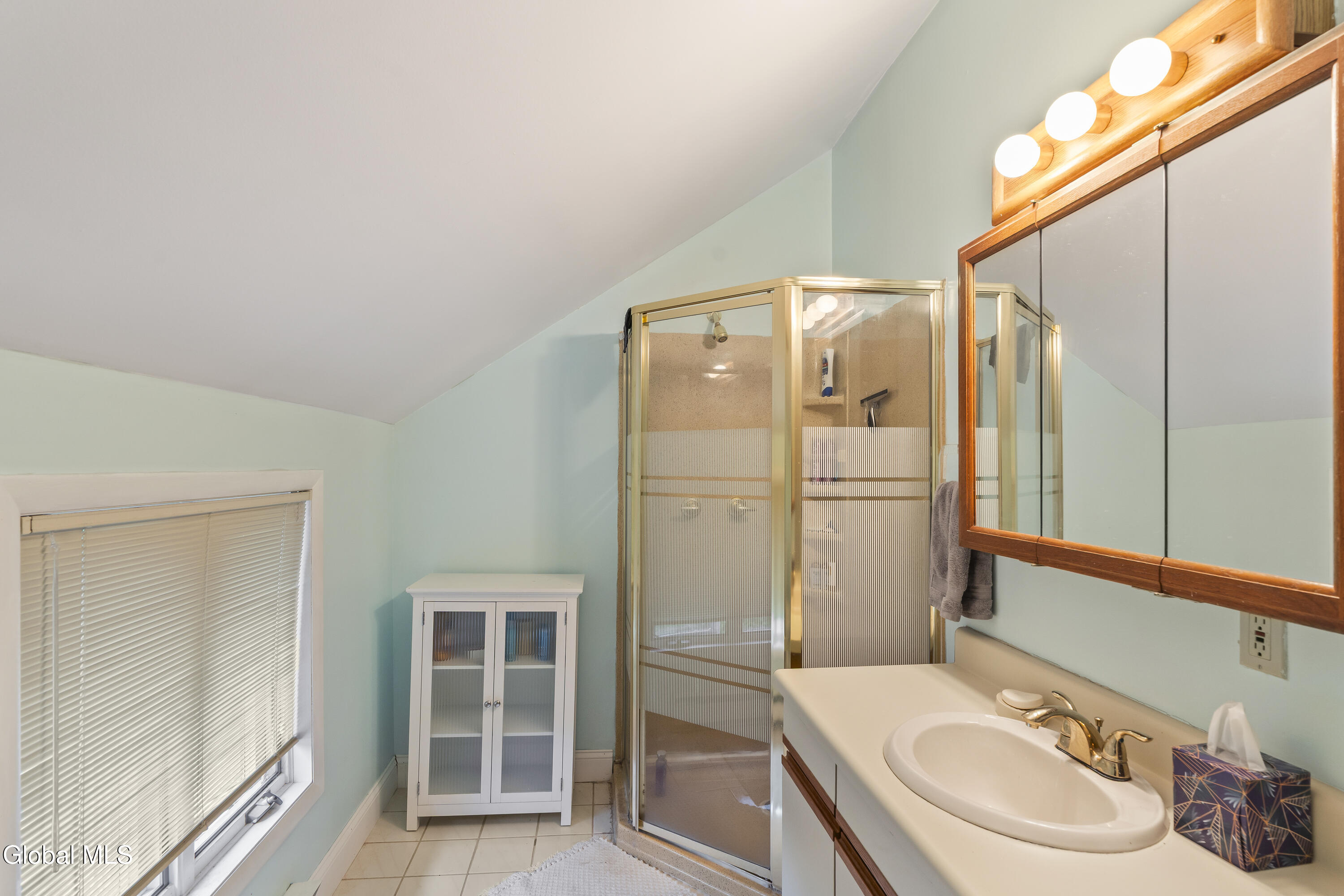28 Juniper Lane Athens NY 12015