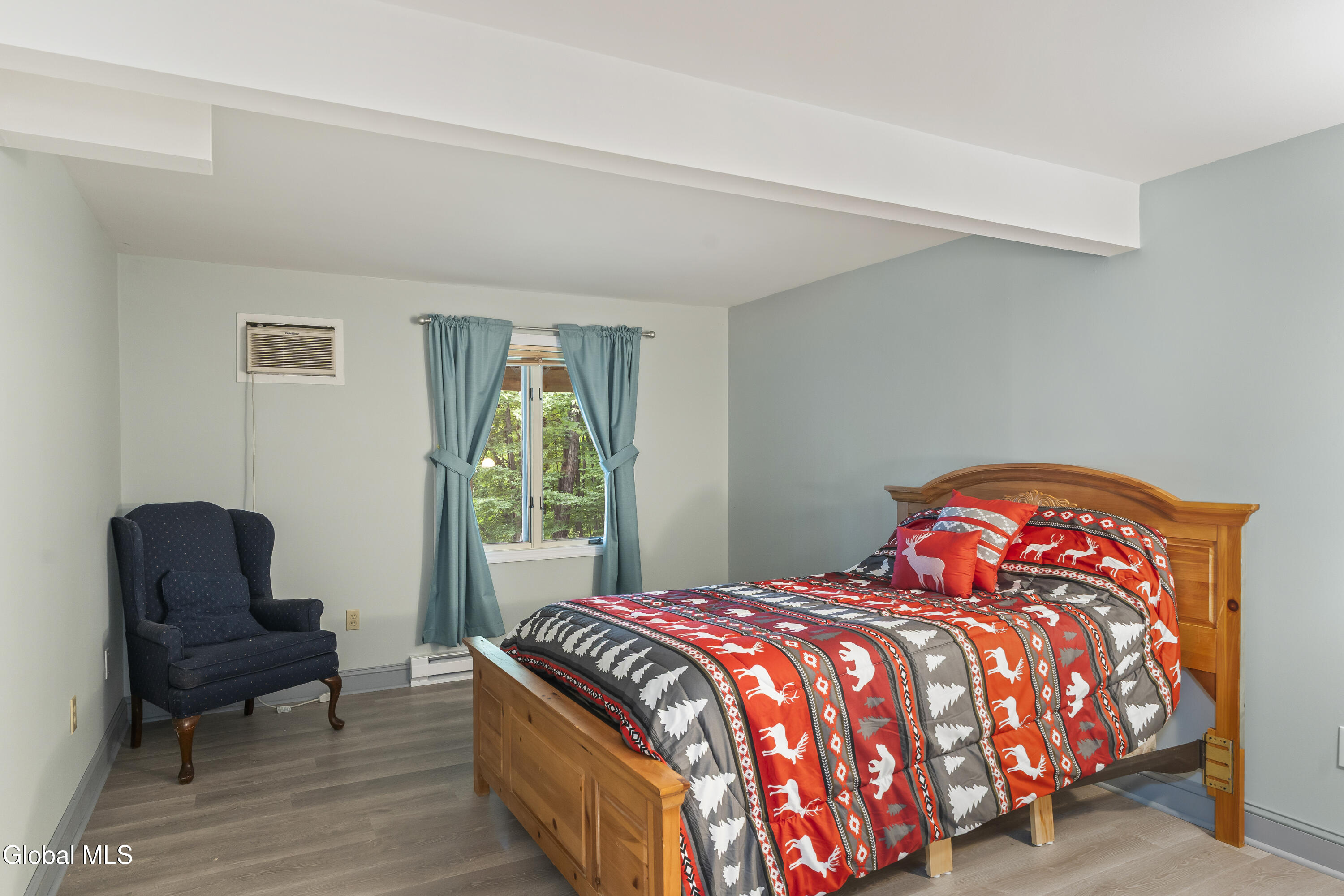 28 Juniper Lane Athens NY 12015