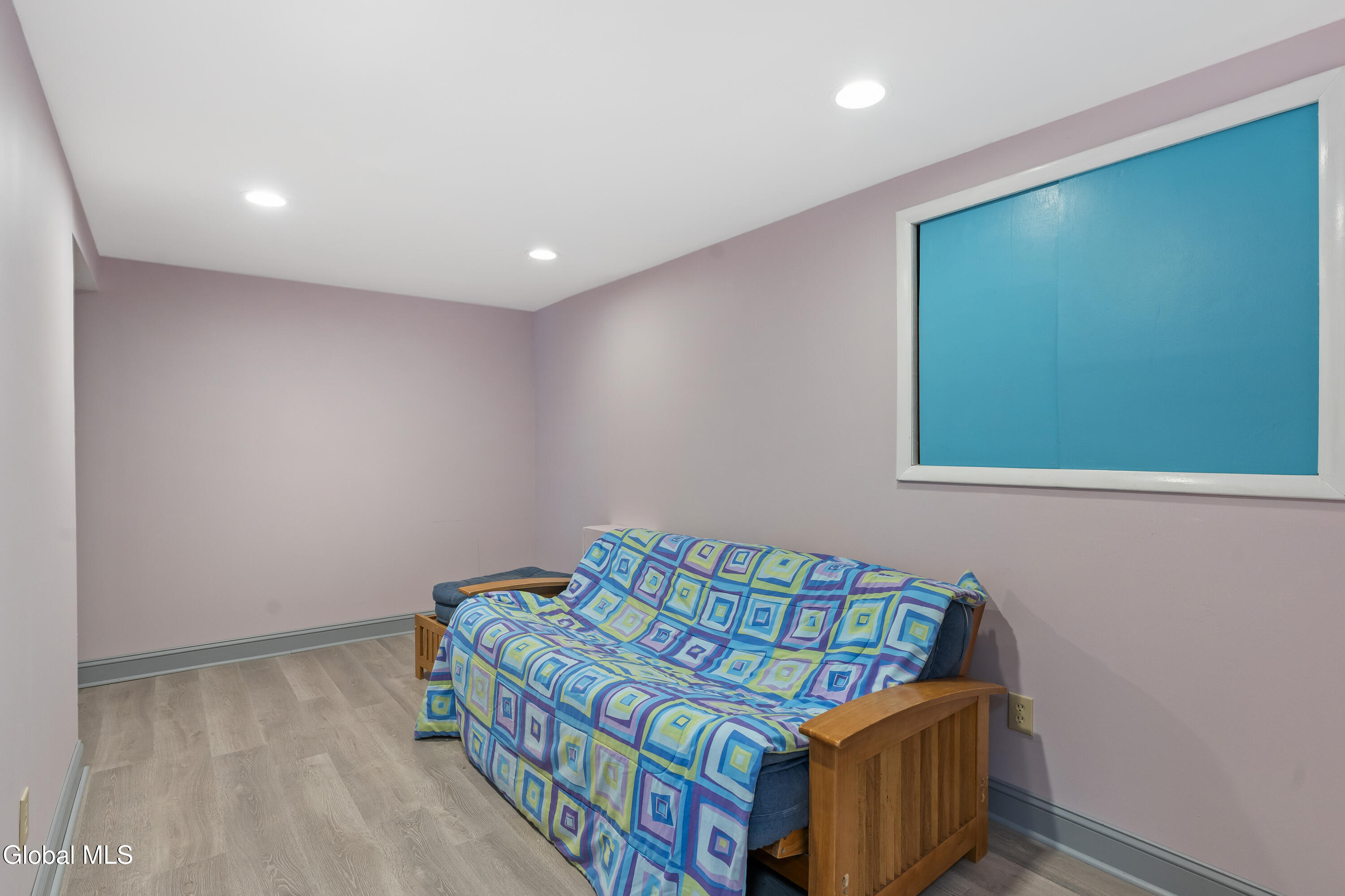 28 Juniper Lane Athens NY 12015