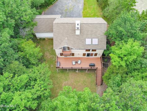 28 Juniper Lane Athens NY 12015