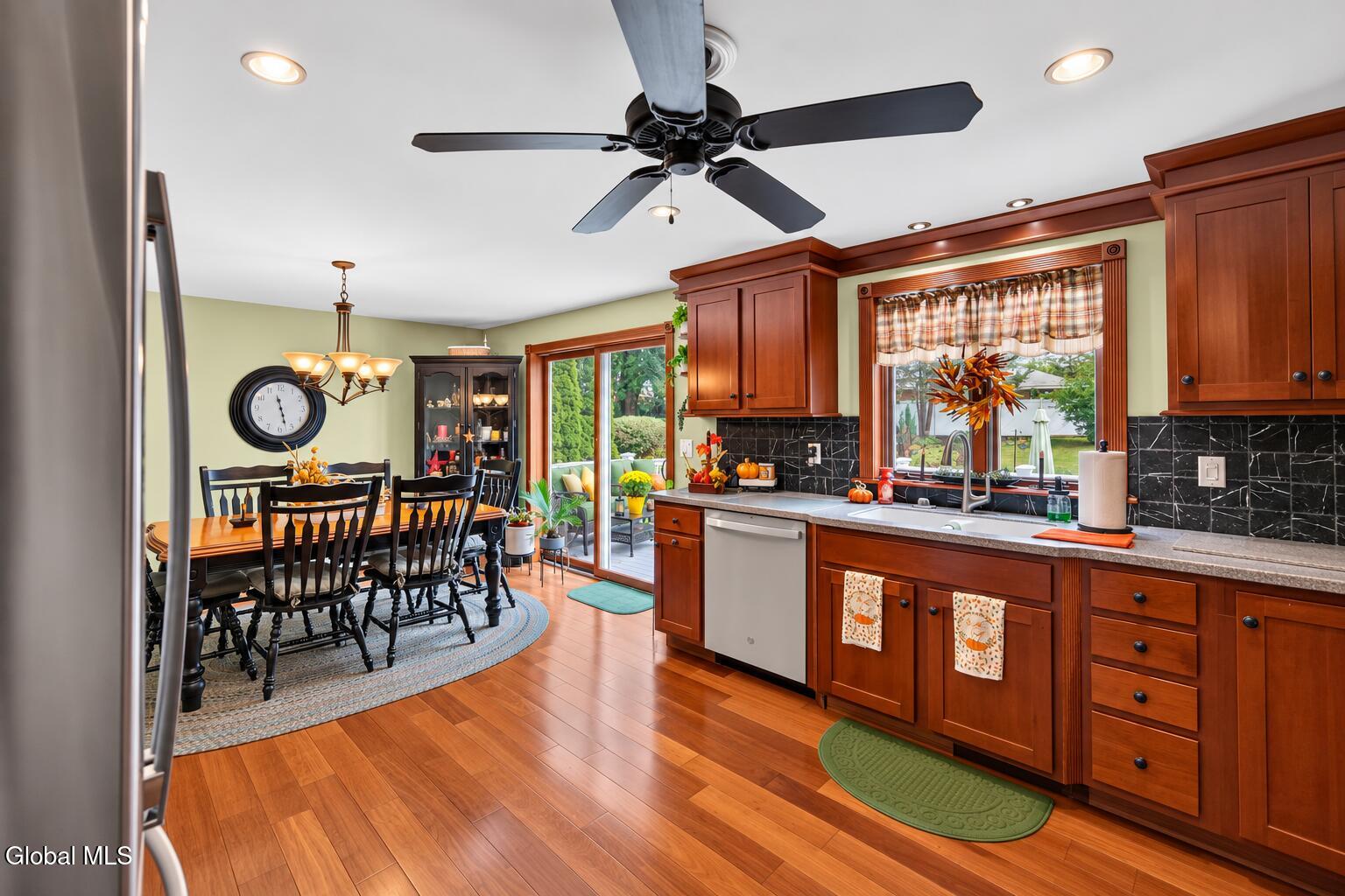 5 Tanner Hollow Drive Colonie NY 12205