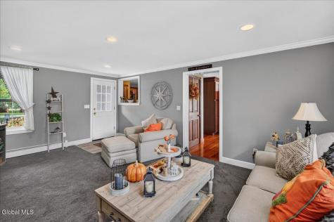 5 Tanner Hollow Drive Colonie NY 12205