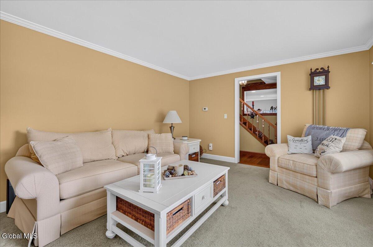 5 Tanner Hollow Drive Colonie NY 12205