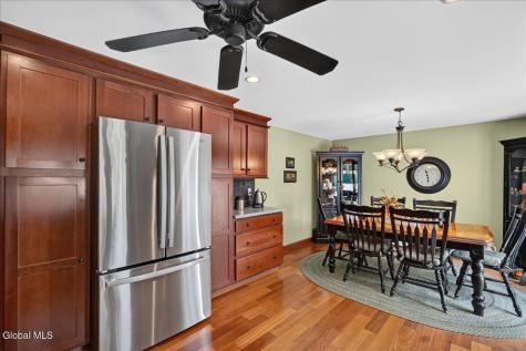 5 Tanner Hollow Drive Colonie NY 12205