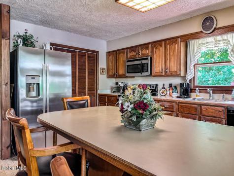 47 Hanneford Road Queensbury NY 12804