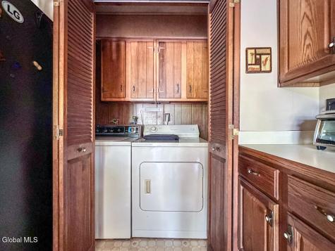 47 Hanneford Road Queensbury NY 12804