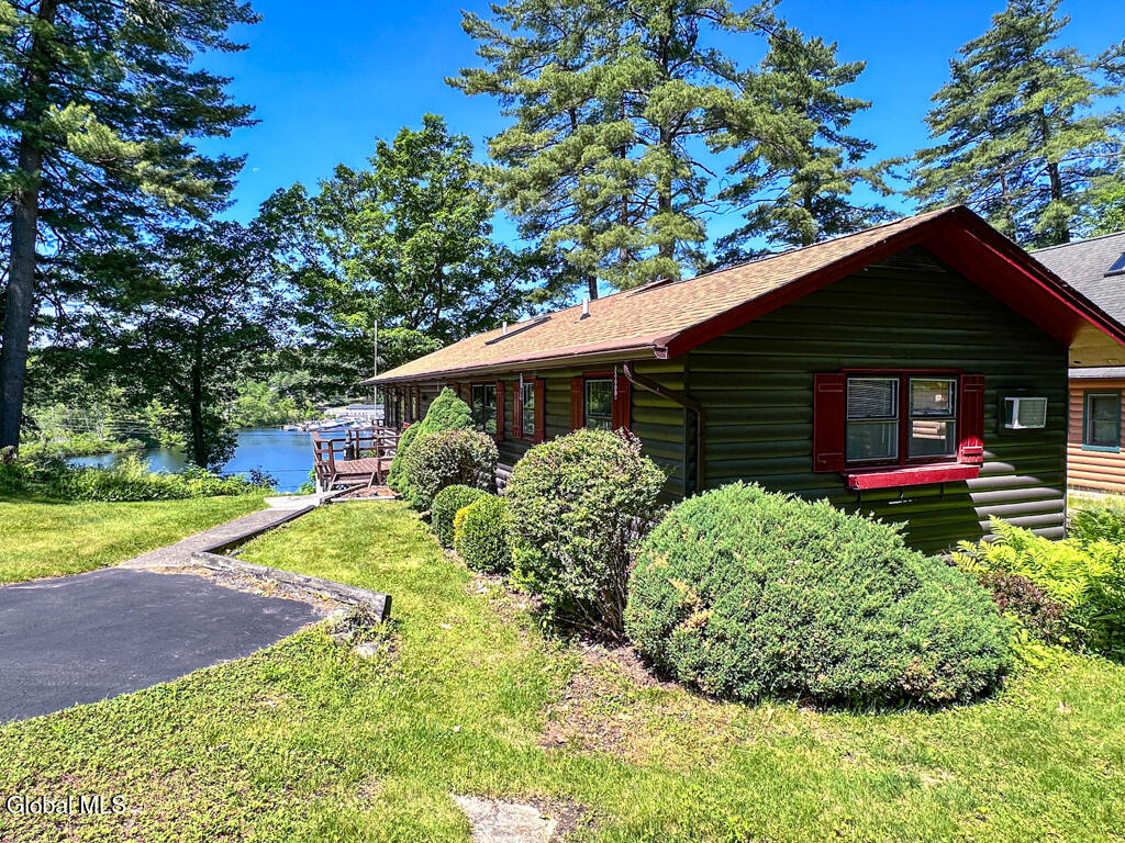 47 Hanneford Road Queensbury NY 12804