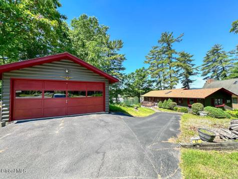 47 Hanneford Road Queensbury NY 12804
