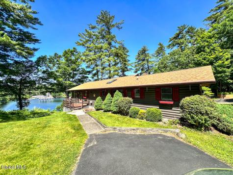 47 Hanneford Road Queensbury NY 12804
