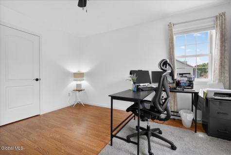 20 Aberdeen Way Gansevoort NY 12831