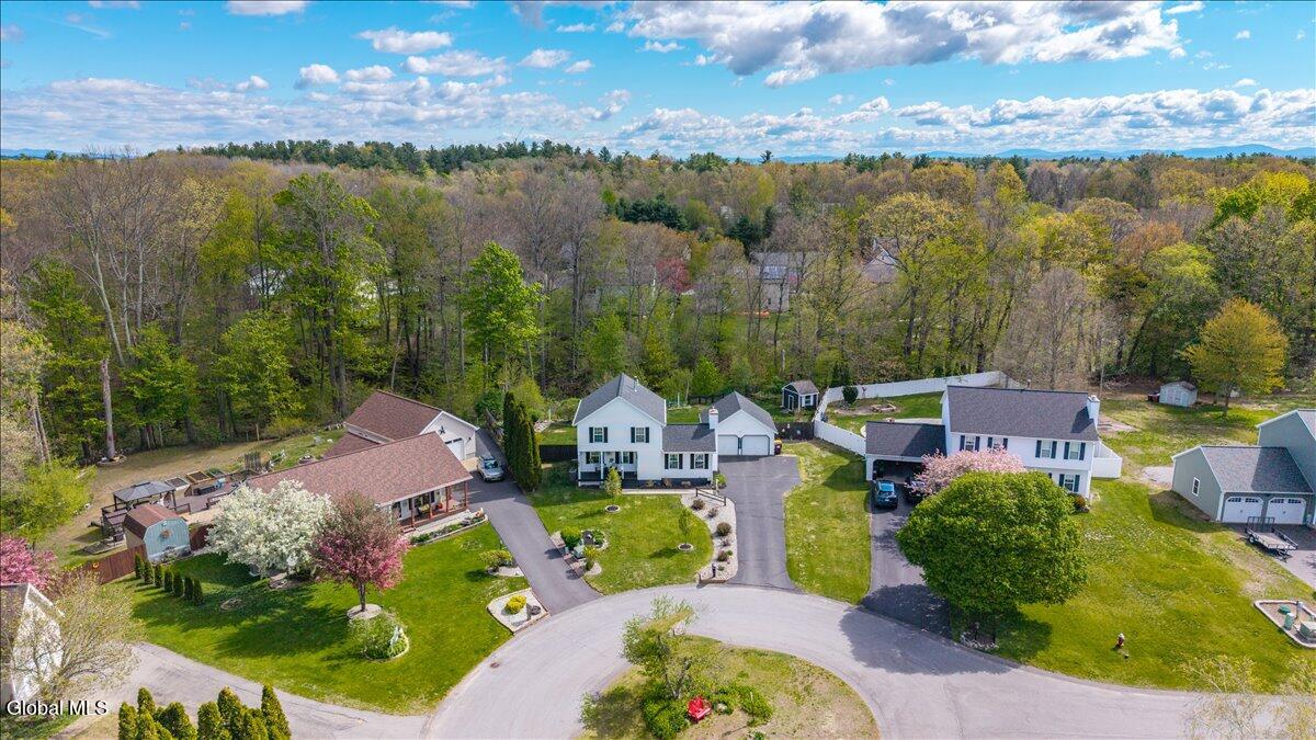 20 Aberdeen Way Gansevoort NY 12831