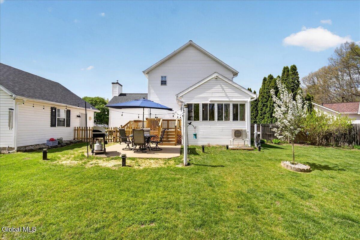 20 Aberdeen Way Gansevoort NY 12831