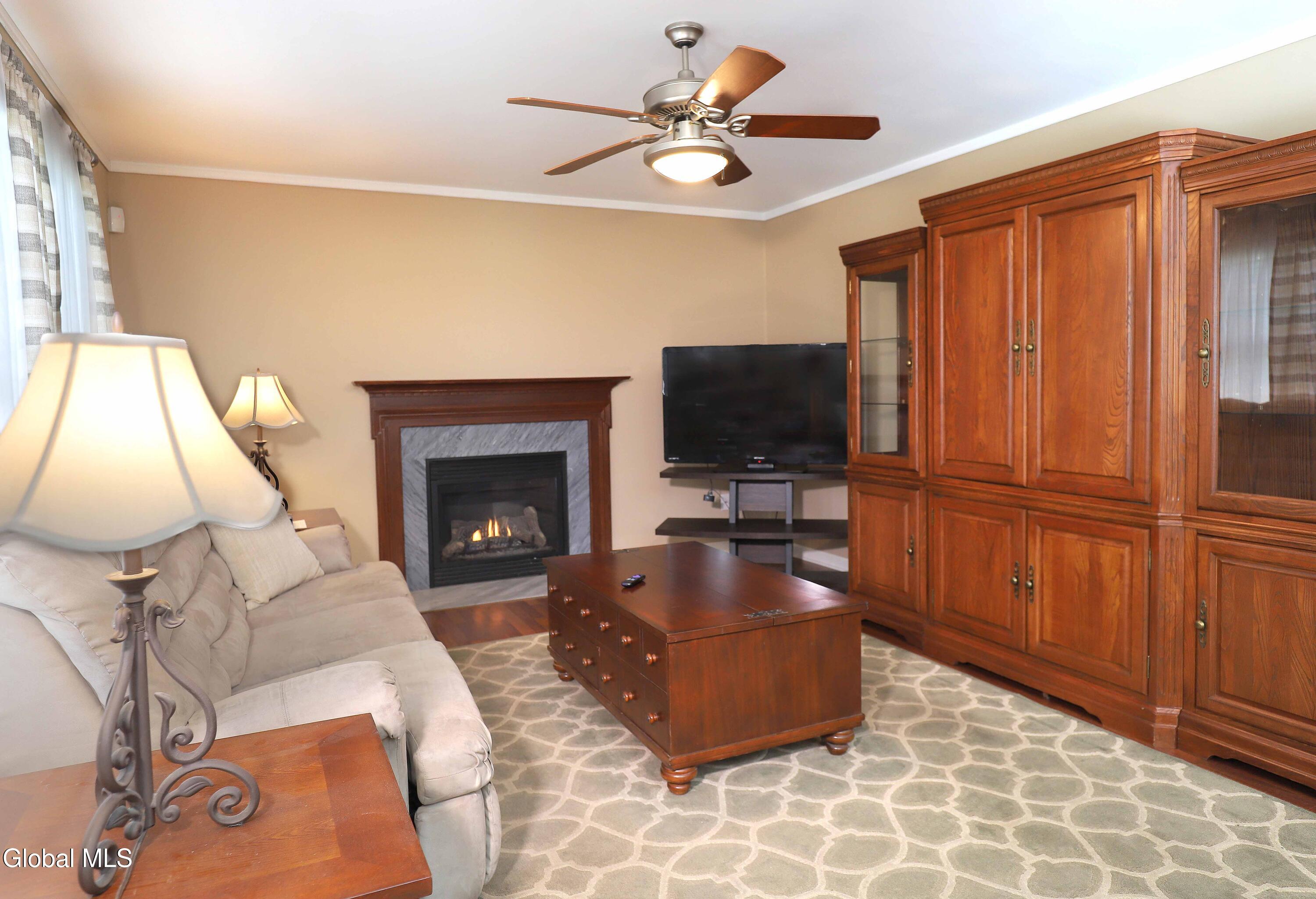 511 Tony Drive Rotterdam NY 12306