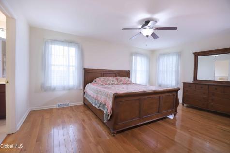 511 Tony Drive Rotterdam NY 12306