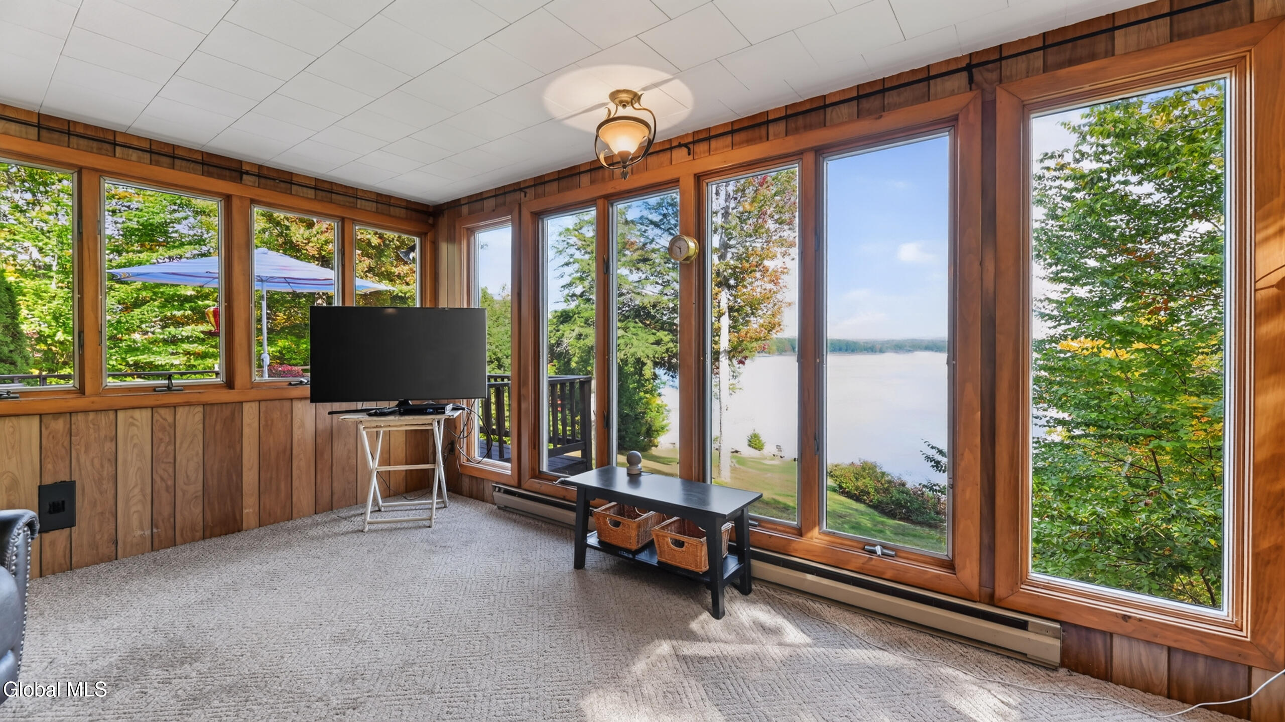 318 S Shore Rd W Caroga Caroga Lake NY 12032