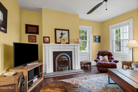 6 Halfmoon Drive Waterford NY 12188