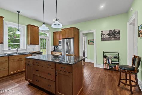 6 Halfmoon Drive Waterford NY 12188