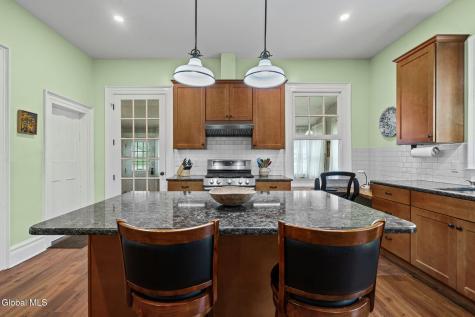 6 Halfmoon Drive Waterford NY 12188
