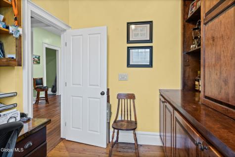 6 Halfmoon Drive Waterford NY 12188