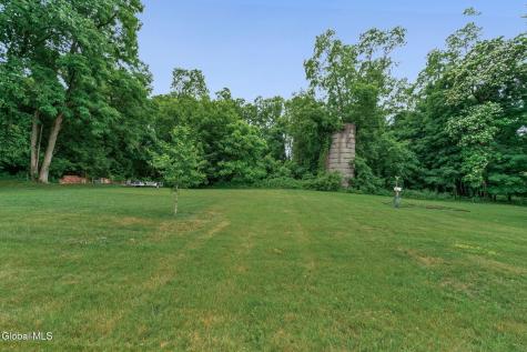 6 Halfmoon Drive Waterford NY 12188