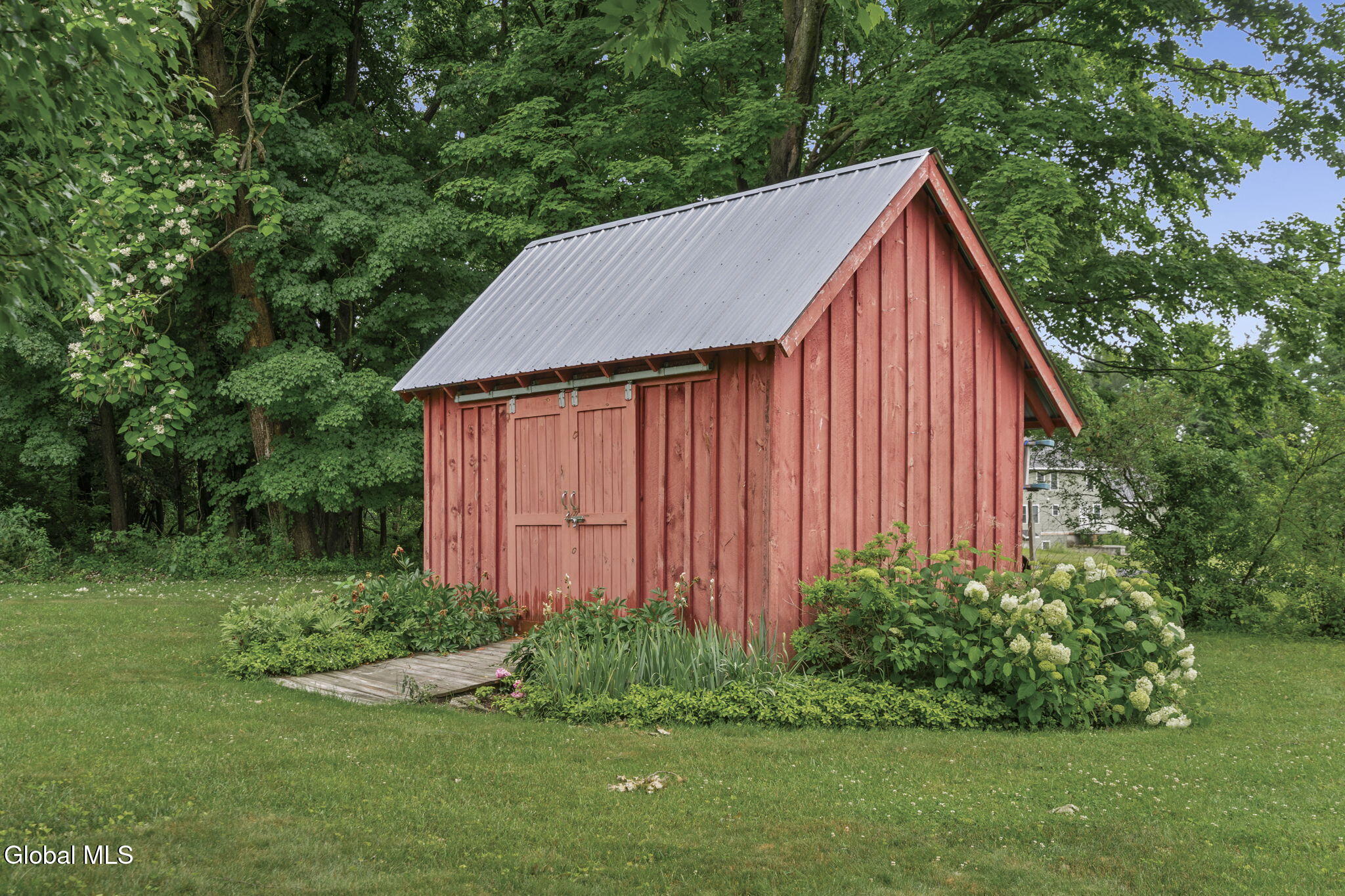 6 Halfmoon Drive Waterford NY 12188