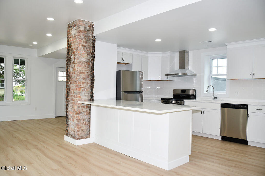 2024 8th Street Rensselaer NY 12144