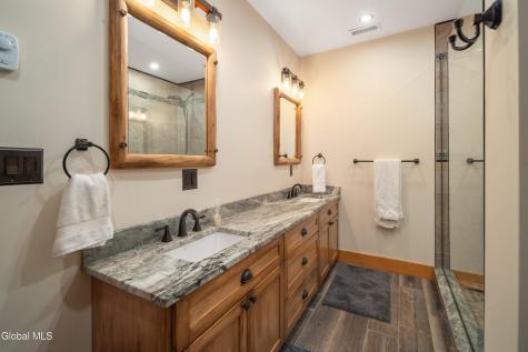 7352 Ny-23a Hunter NY 12442
