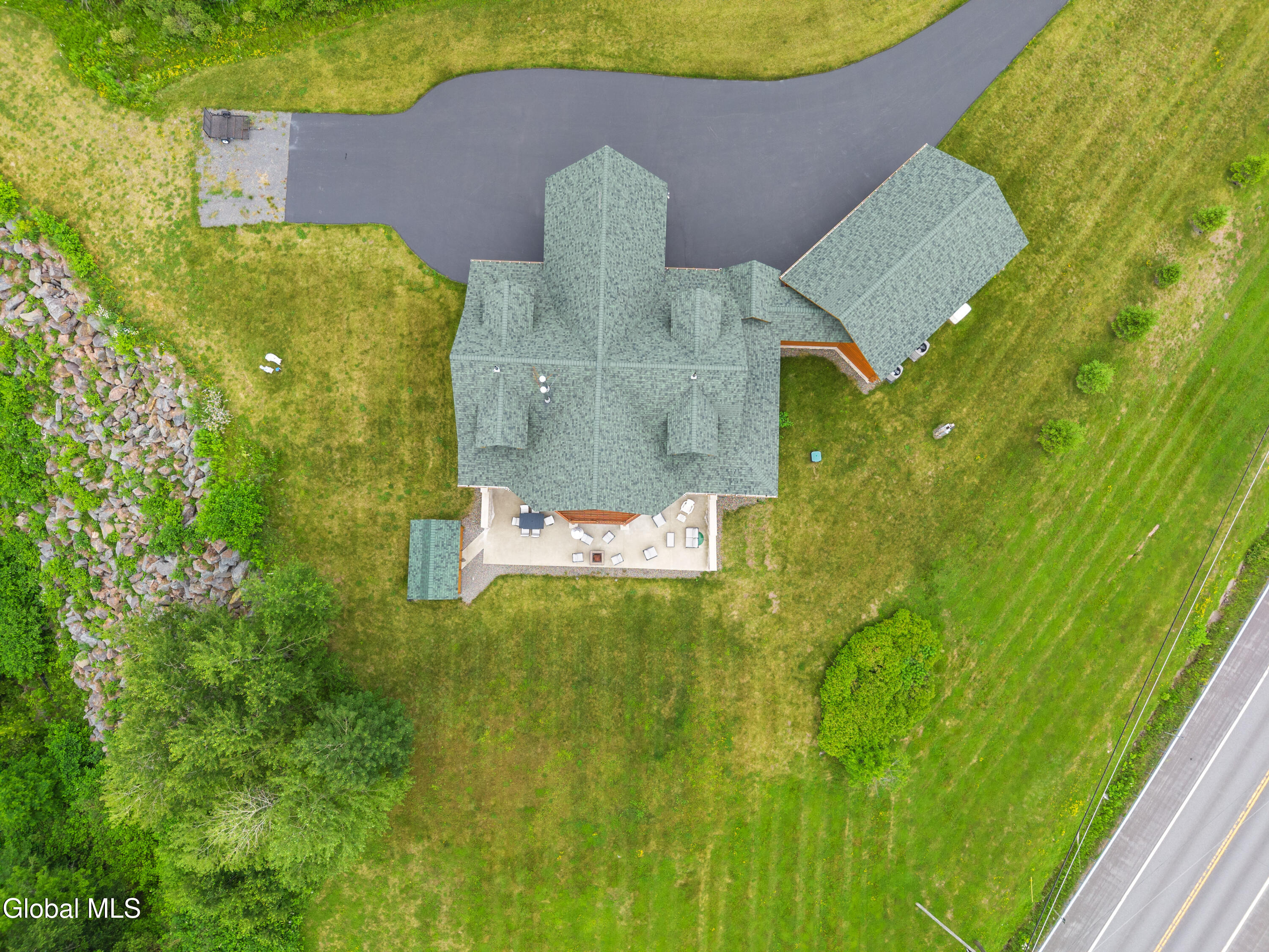 7352 Ny-23a Hunter NY 12442