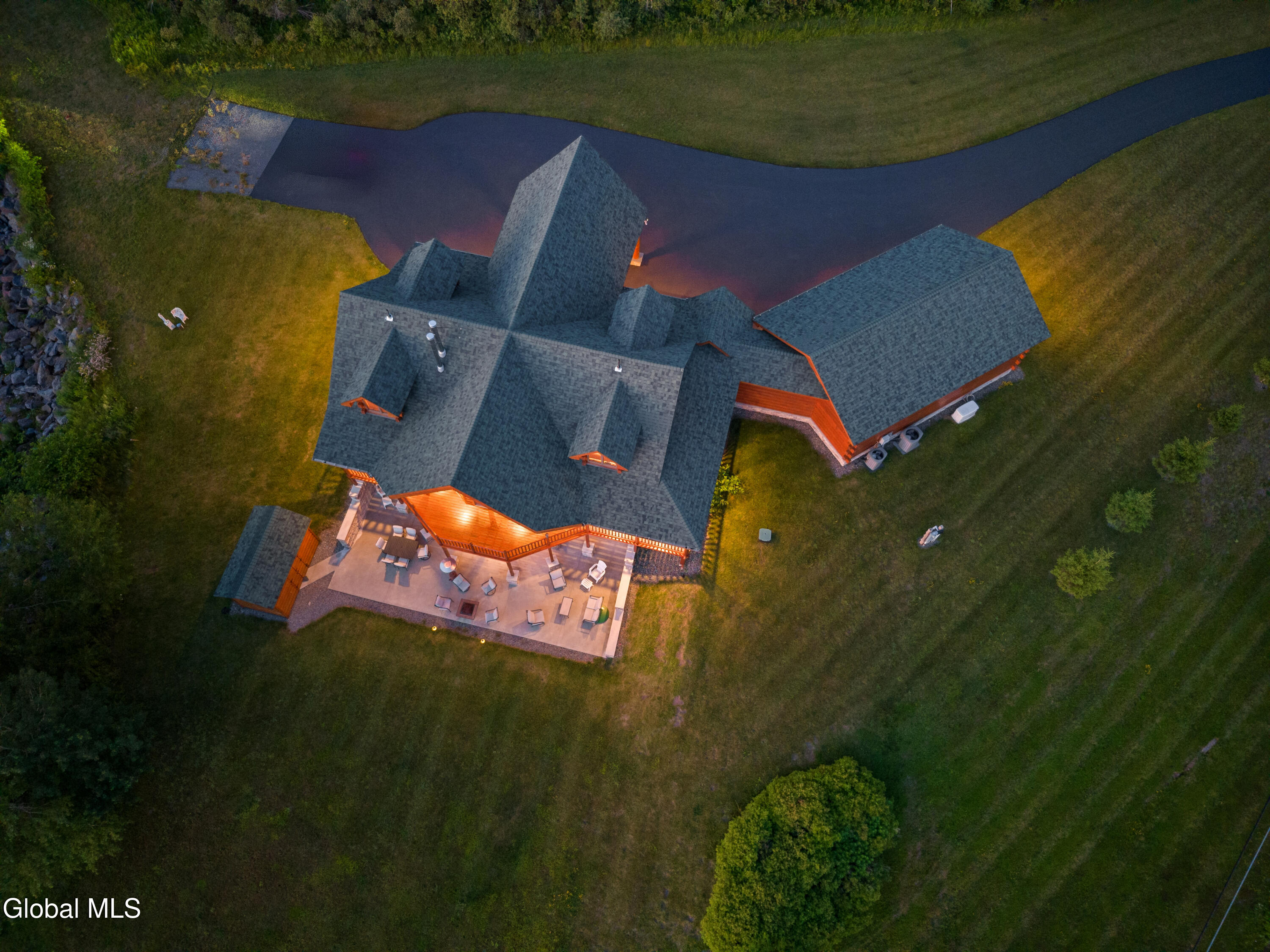 7352 Ny-23a Hunter NY 12442