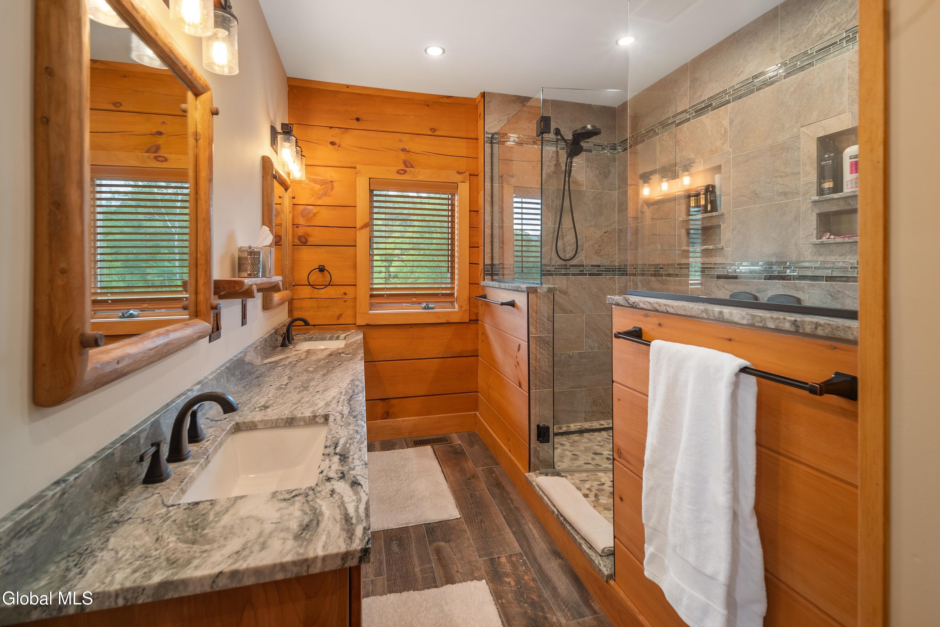 7352 Ny-23a Hunter NY 12442