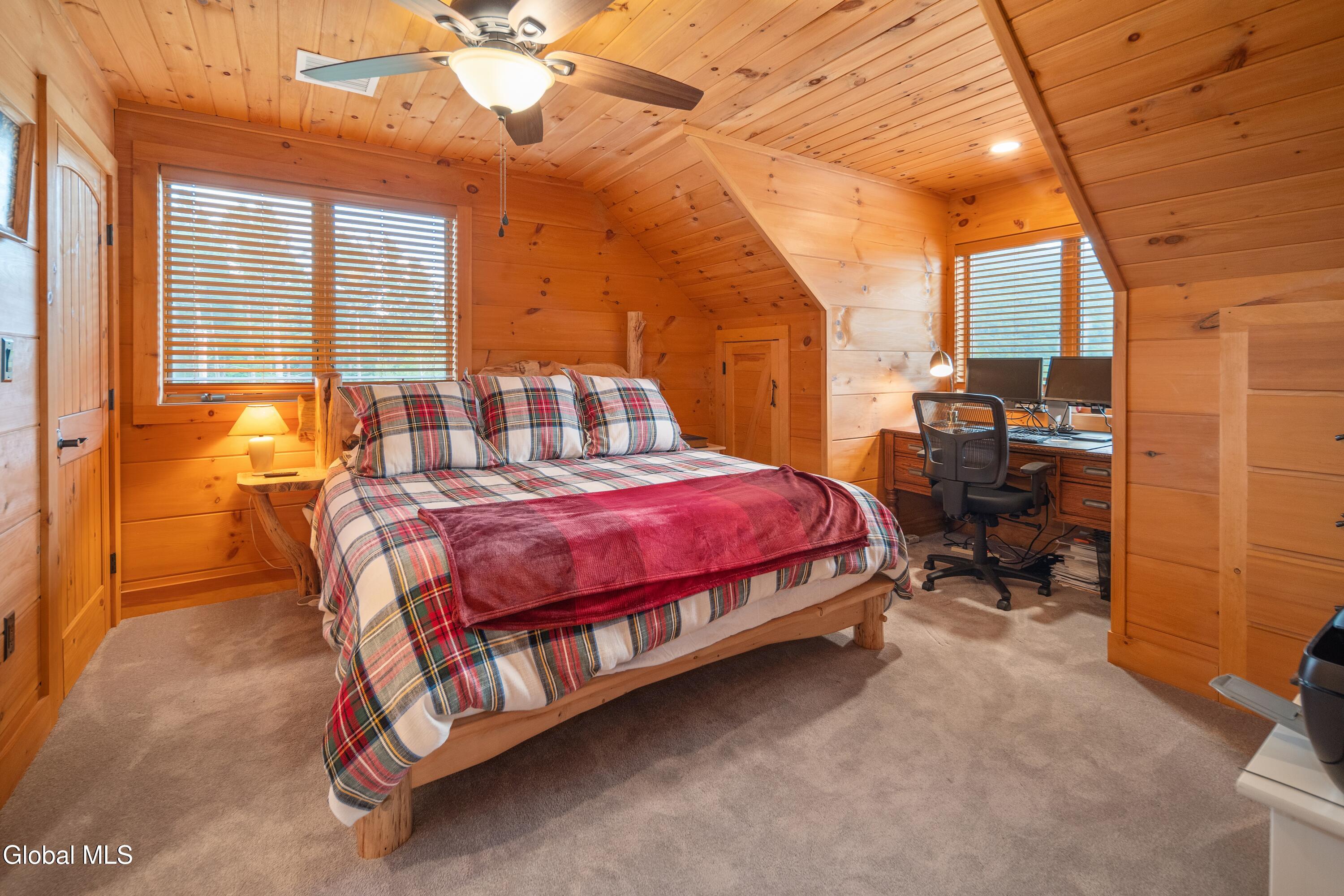7352 Ny-23a Hunter NY 12442