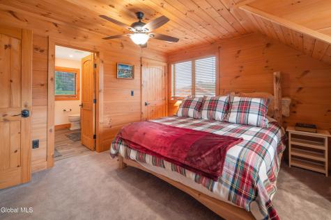 7352 Ny-23a Hunter NY 12442